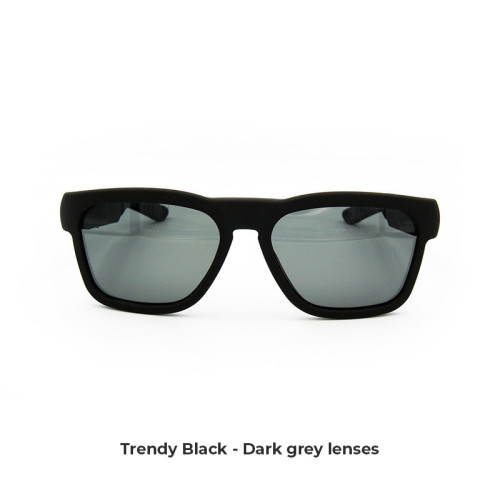 Trendy Black